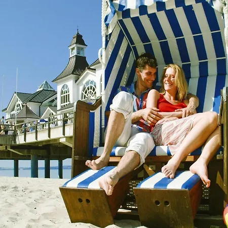 Vacation Complex In By Sea * Sellin (Rugen)